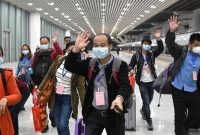 Masyarakat Menggunakan masker Mencegah Penularan virus. (Foto: Instagram @coronavirus.update)