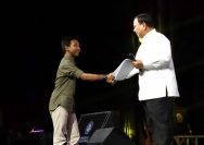 Ketua Umum Partai Gerindra Prabowo Subianto di acara 'Mata Najwa On Stage: 3 Bacapres Bicara Gagasan' di Graha Sabha Pramana UGM. (Facbook.com/@Prabowo Subianto )