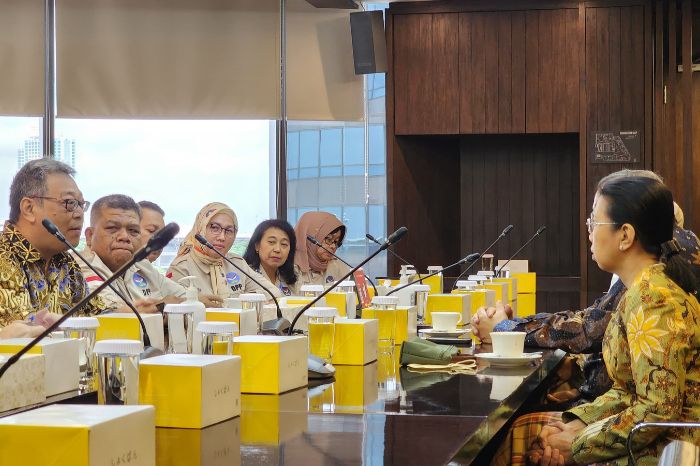 Foto: Pertemuan pengurus PROPAMI dengan Iman Rachman, Direktur Utama BEI, di Gedung Bursa SCBD Sudirman (22/1/24). (Doc.Ist)