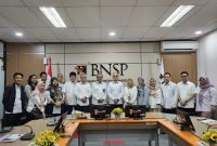 Kementerian PUPR & LPJK ke BNSP koordinasi sistem informasi sertifikasi tenaga kerja konstruksi dan SOP penerbitan sertifikat kompetensi tenaga kerja konstruksi, Jakarta (26/3/24). (Doc.BNSP)