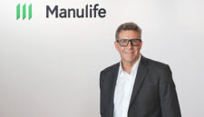 Manulife Tunjuk Jeremy Young sebagai Chief Distribution Officer, Internasional Brokerage, Global High-Net-Worth untuk Perluas Pertumbuhan di Pasar Strategis Manulife Tunjuk Jeremy Young sebagai Chief Distribution Officer, Internasional Brokerage, Global High-Net-Worth untuk Perluas Pertumbuhan di Pasar Strategis